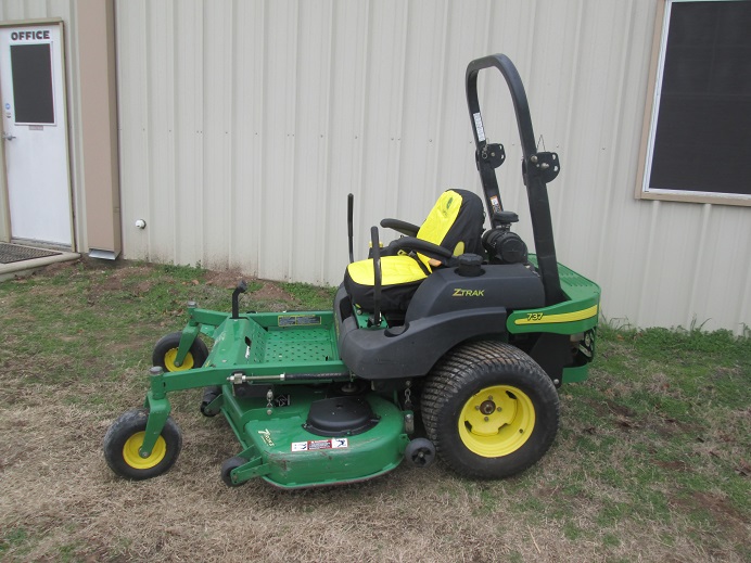 John Deere 737 ZTR Mower Dan s Equipment Sales